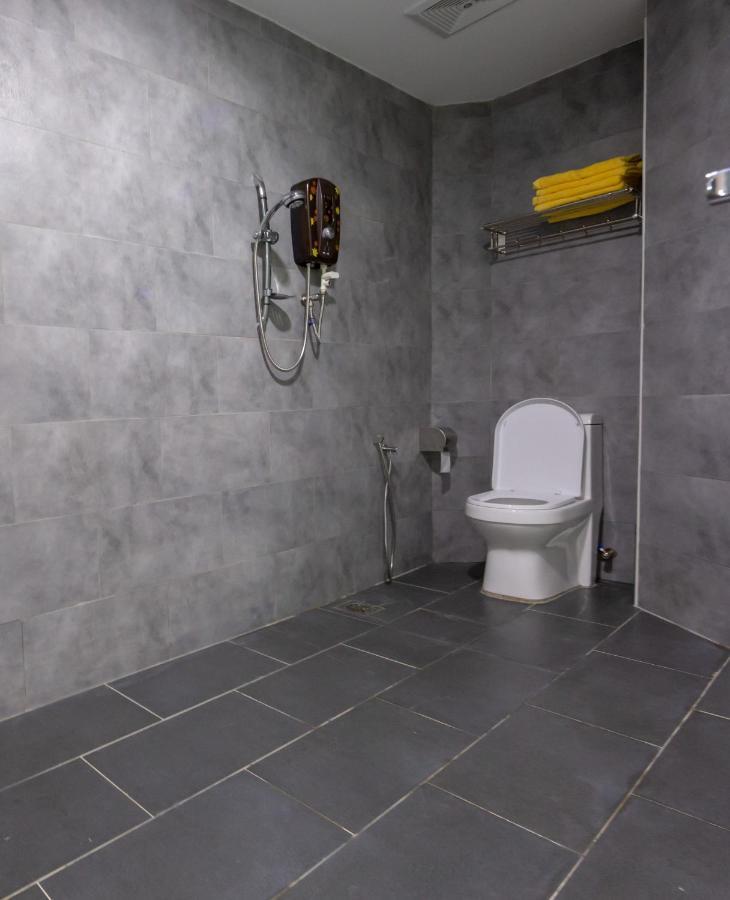 Elmark Hotel 2*